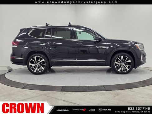 Used 2024 Volkswagen Atlas SEL Premium R-Line image 8