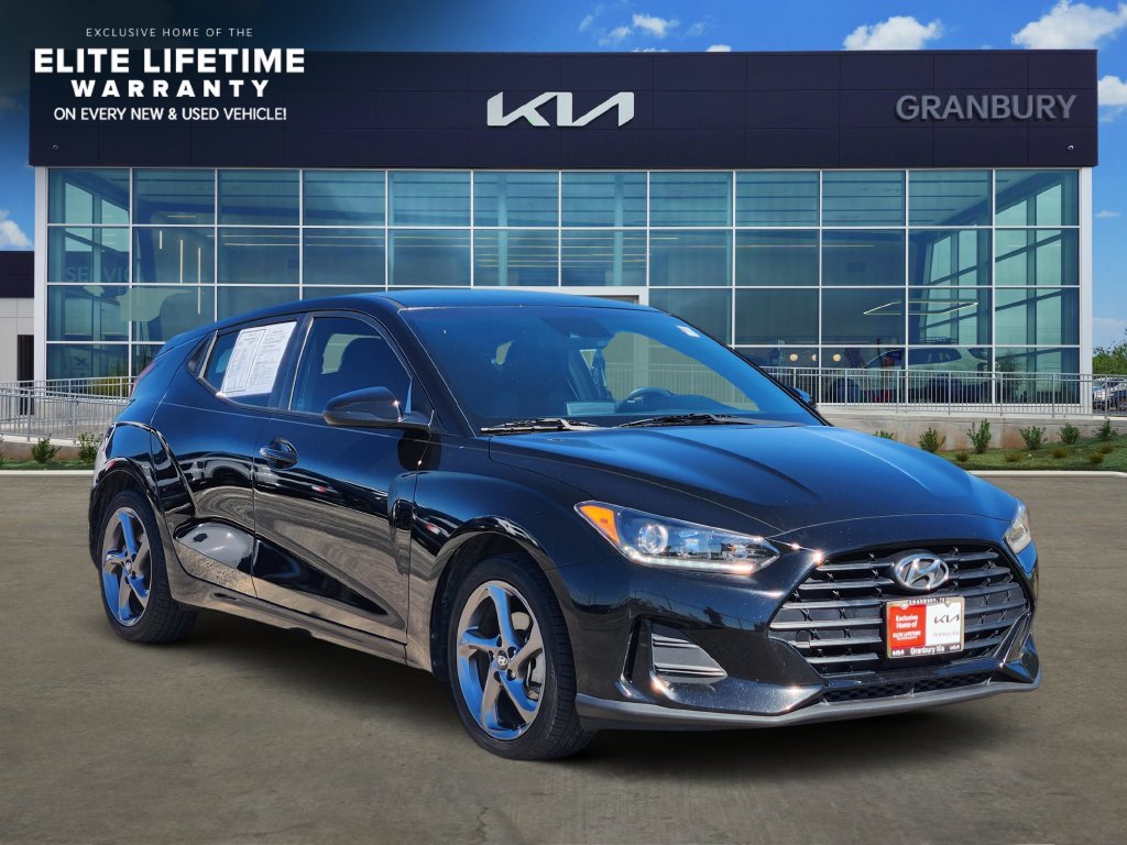 Used 2020 Hyundai Veloster 2.0 FWD image 3