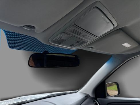 Used 2010 Honda Pilot EX image 19