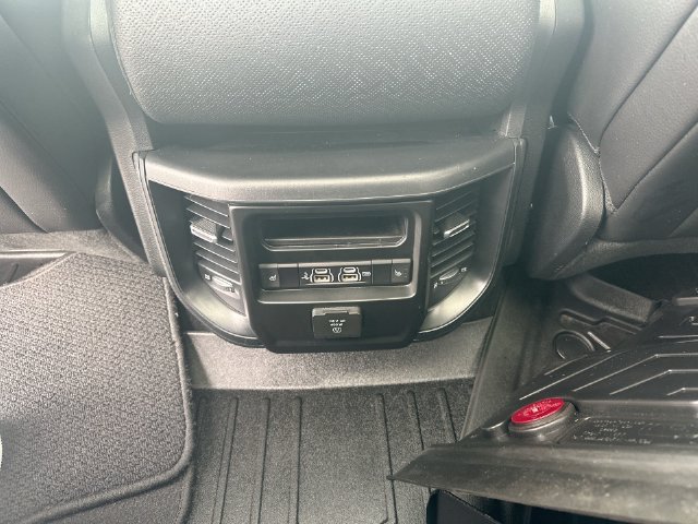 Used 2019 RAM 1500 Laramie AWD/4WD image 20