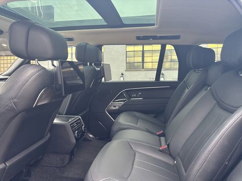 Used 2023 Land Rover Range Rover Long Wheelbase First Edition image 4