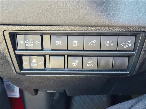 Used 2024 Toyota Tundra Platinum AWD/4WD image 15