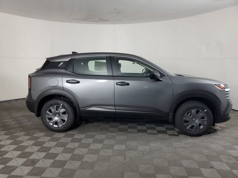 New 2026 Nissan Kicks S image 3