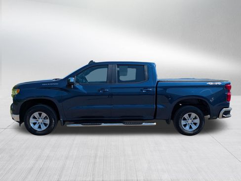 Used 2023 Chevrolet Silverado 1500 LT AWD/4WD image 4