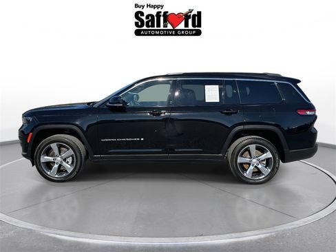 Used 2025 Jeep Grand Cherokee L Limited w/ Luxury Tech Group II image 5