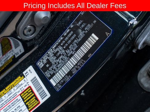 Used 2024 Toyota Highlander Platinum FWD image 24