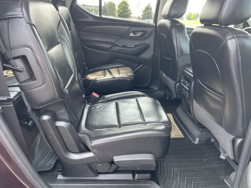 Used 2018 Chevrolet Traverse LT w/ LPO, Cargo Package AWD/4WD image 25