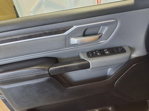 Used 2021 RAM 1500 Big Horn AWD/4WD image 18