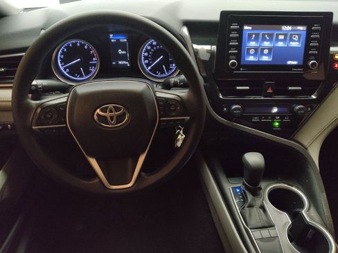 Used 2022 Toyota Camry LE FWD image 22