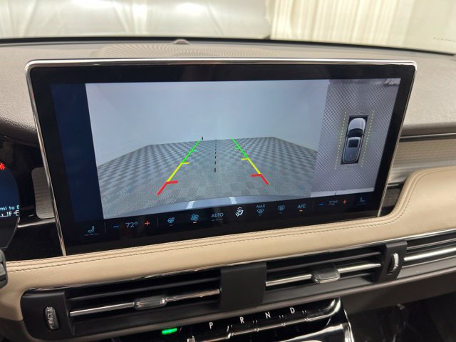 Certified 2023 Lincoln Corsair AWD w/ Equipment Group 101A image 18