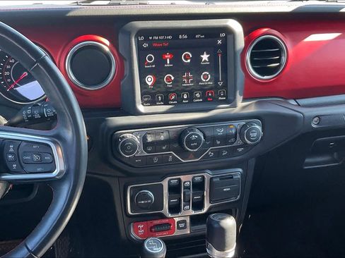 Used 2019 Jeep Wrangler Unlimited Rubicon AWD/4WD image 6