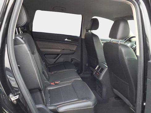 Used 2022 Volkswagen Atlas SE image 15