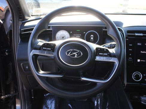 Used 2023 Hyundai Santa Cruz SEL w/ Activity Package image 9