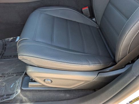 New 2026 Mercedes-Benz GLE 450 4MATIC image 23