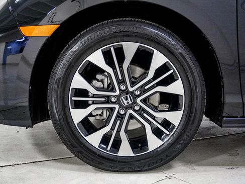 Certified 2026 Honda Odyssey Elite image 17