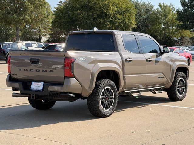 Used 2026 Toyota Tacoma TRD Sport AWD/4WD image 4