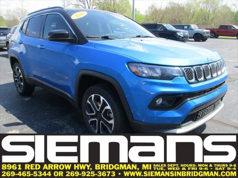 Certified 2023 Jeep Compass Limited AWD/4WD image 1
