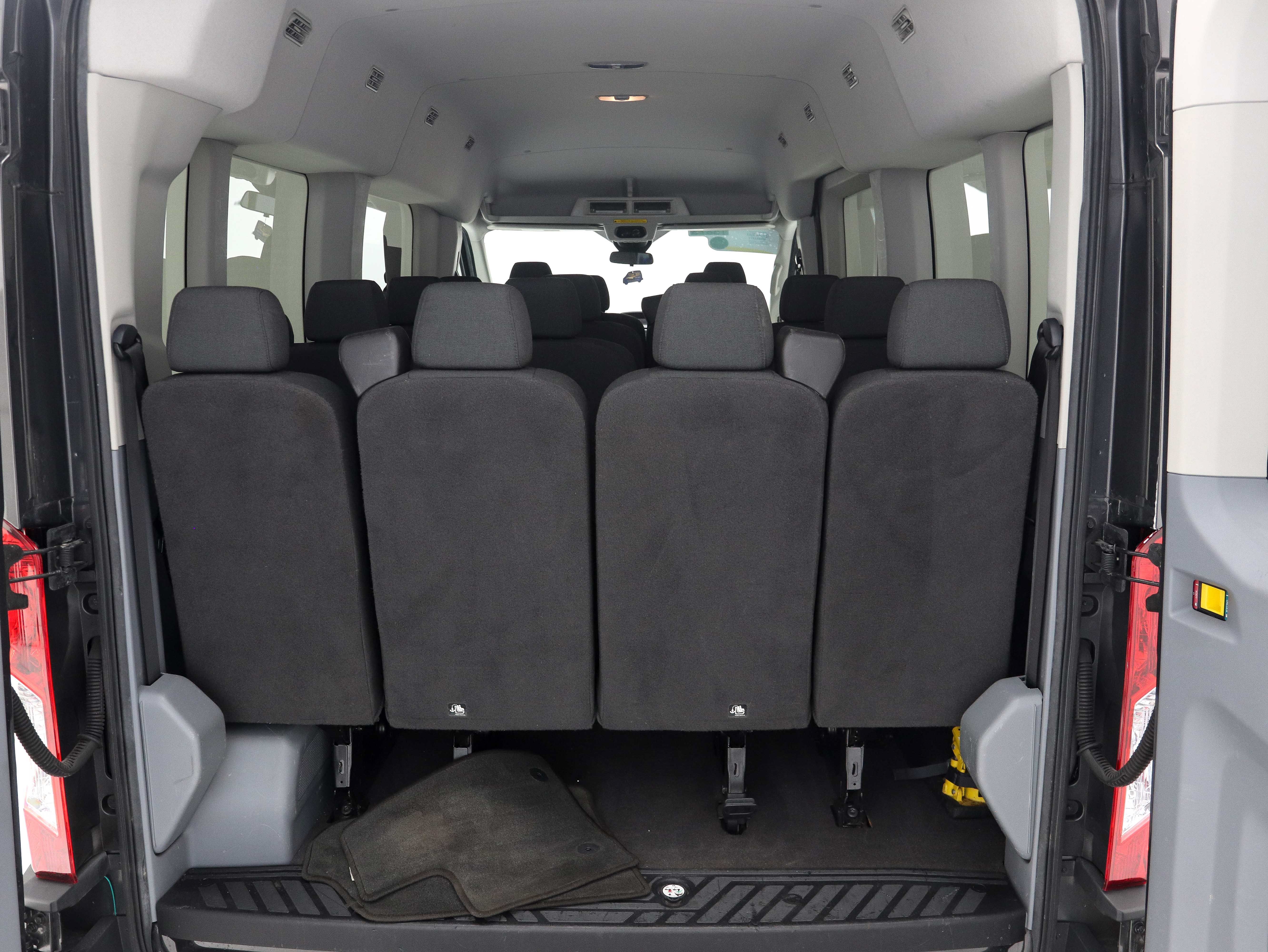 Used 2016 Ford Transit 350 XLT RWD image 12