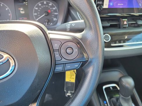 Used 2024 Toyota Corolla LE FWD image 24
