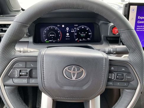 New 2026 Toyota Tacoma TRD Off-Road w/ TRD Off Road Upgrade Package AWD/4WD image 24