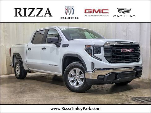 Used 2022 GMC Sierra 1500 Pro w/ Pro Value Package AWD/4WD image 1