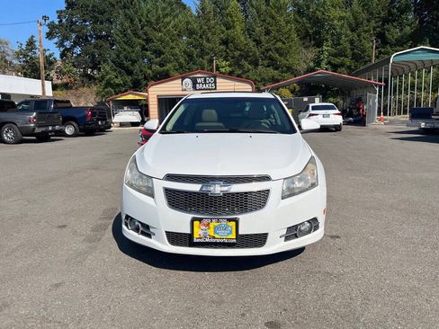 Used 2014 Chevrolet Cruze LTZ w/ Sun, Sound and Sport Package FWD image 22