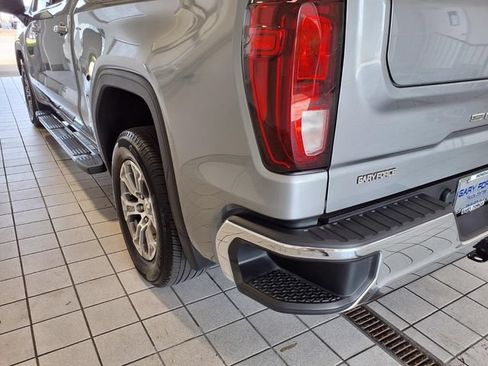 Used 2023 GMC Sierra 1500 SLE w/ Preferred Package RWD image 23