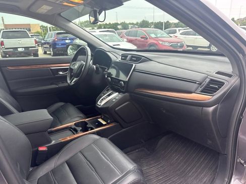 Used 2020 Honda CR-V Touring image 25