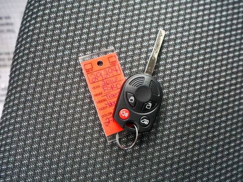 Used 2016 Ford Transit Connect XL image 24