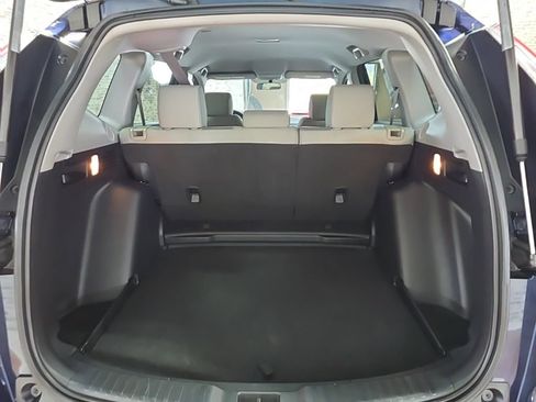 Used 2019 Honda CR-V LX image 11