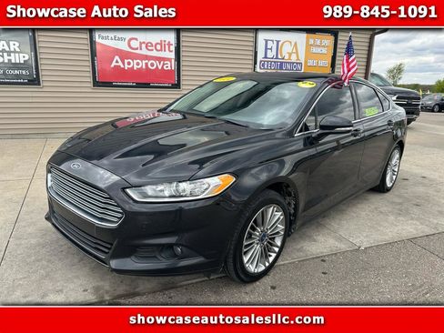 Used 2014 Ford Fusion SE w/ Equipment Group 202A FWD image 1