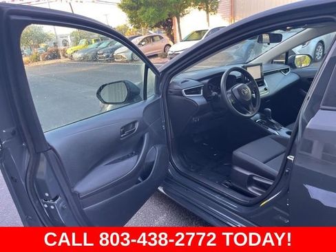 Used 2026 Toyota Corolla LE FWD image 3