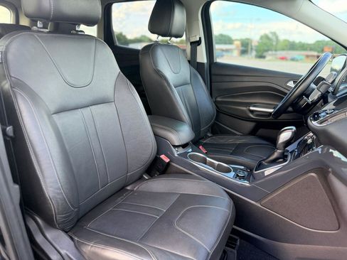 Used 2013 Ford Escape Titanium w/ Parking Technology Pkg FWD image 20