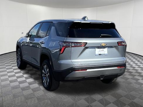 Used 2026 Chevrolet Equinox LT AWD/4WD image 4