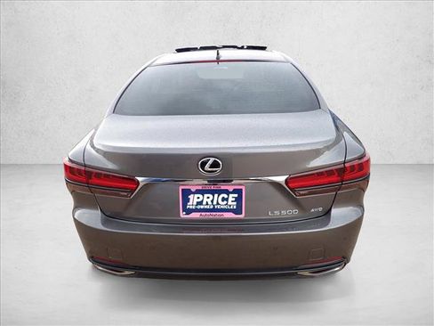 Used 2022 Lexus LS 500 AWD w/ Luxury Package image 3