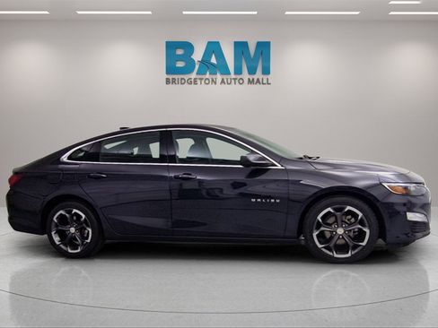 Used 2022 Chevrolet Malibu LT image 8