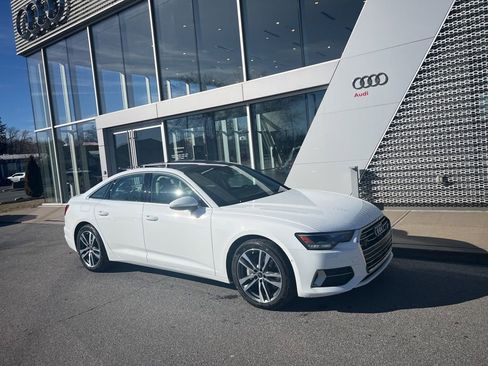 Used 2023 Audi A6 2.0T Premium w/ Convenience Package image 9