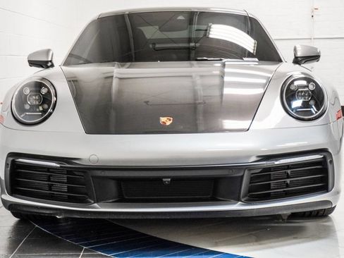 Used 2024 Porsche 911 Carrera RWD image 12