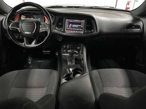 Used 2019 Dodge Challenger R/T Scat Pack w/ Widebody Package image 22