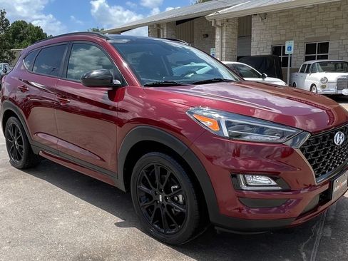 Used 2019 Hyundai Tucson Night FWD image 2