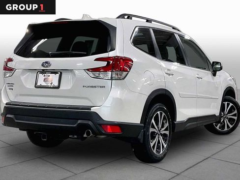Used 2023 Subaru Forester Limited AWD/4WD image 12