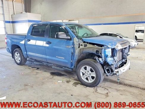 Used 2021 Toyota Tundra SR5 AWD/4WD image 4
