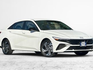 New 2025 Hyundai Elantra Sport video 2