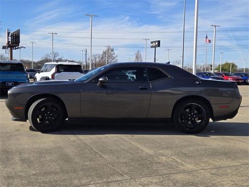 Used 2017 Dodge Challenger R/T w/ Sound Group image 3