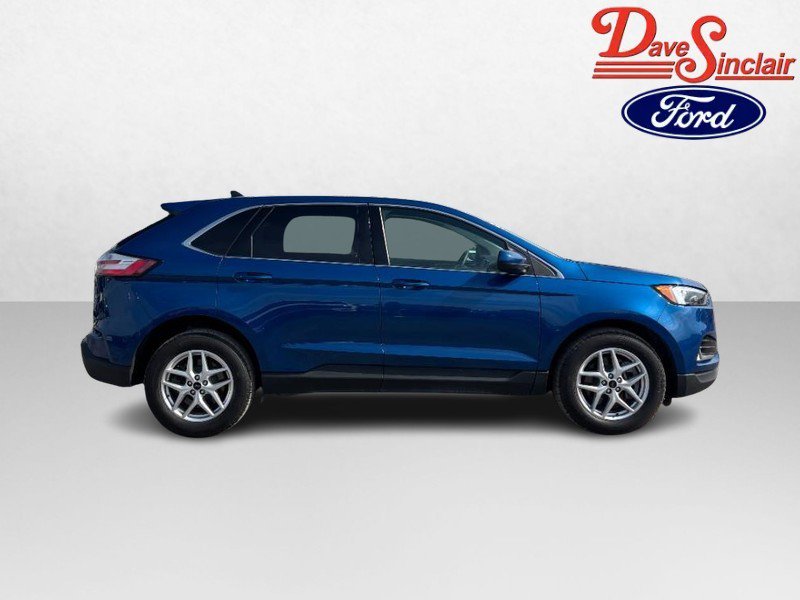 Used 2024 Ford Edge SEL w/ Convenience Package AWD/4WD image 5