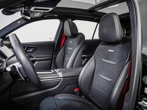 Certified 2026 Mercedes-Benz GLC 43 AMG 4MATIC image 7