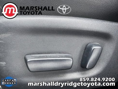 Used 2014 Toyota Corolla LE Premium image 12