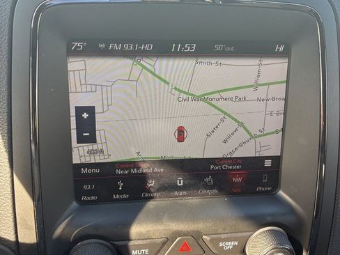 Used 2018 Dodge Durango R/T w/ Technology Group image 13