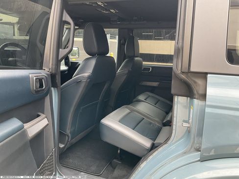 Used 2023 Ford Bronco Outer Banks AWD/4WD image 9