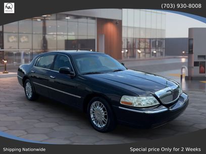 Used 2008 Lincoln Town Car Signature Limited